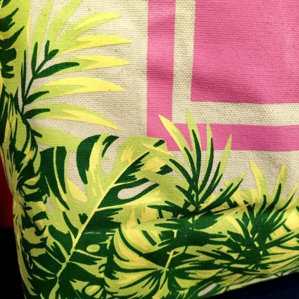 NWOT Wild And Free Canvas Tote